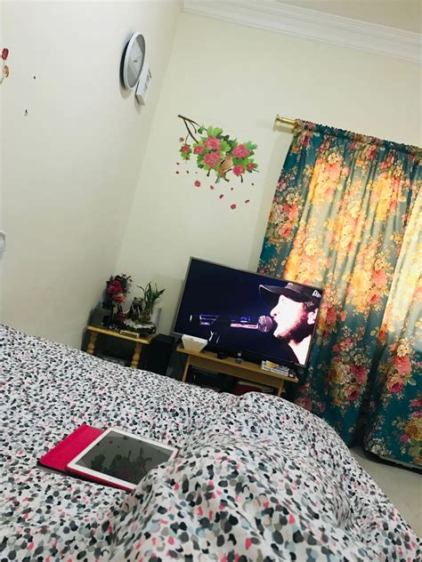 Pinoy Room for Rent .